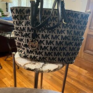 MK purse